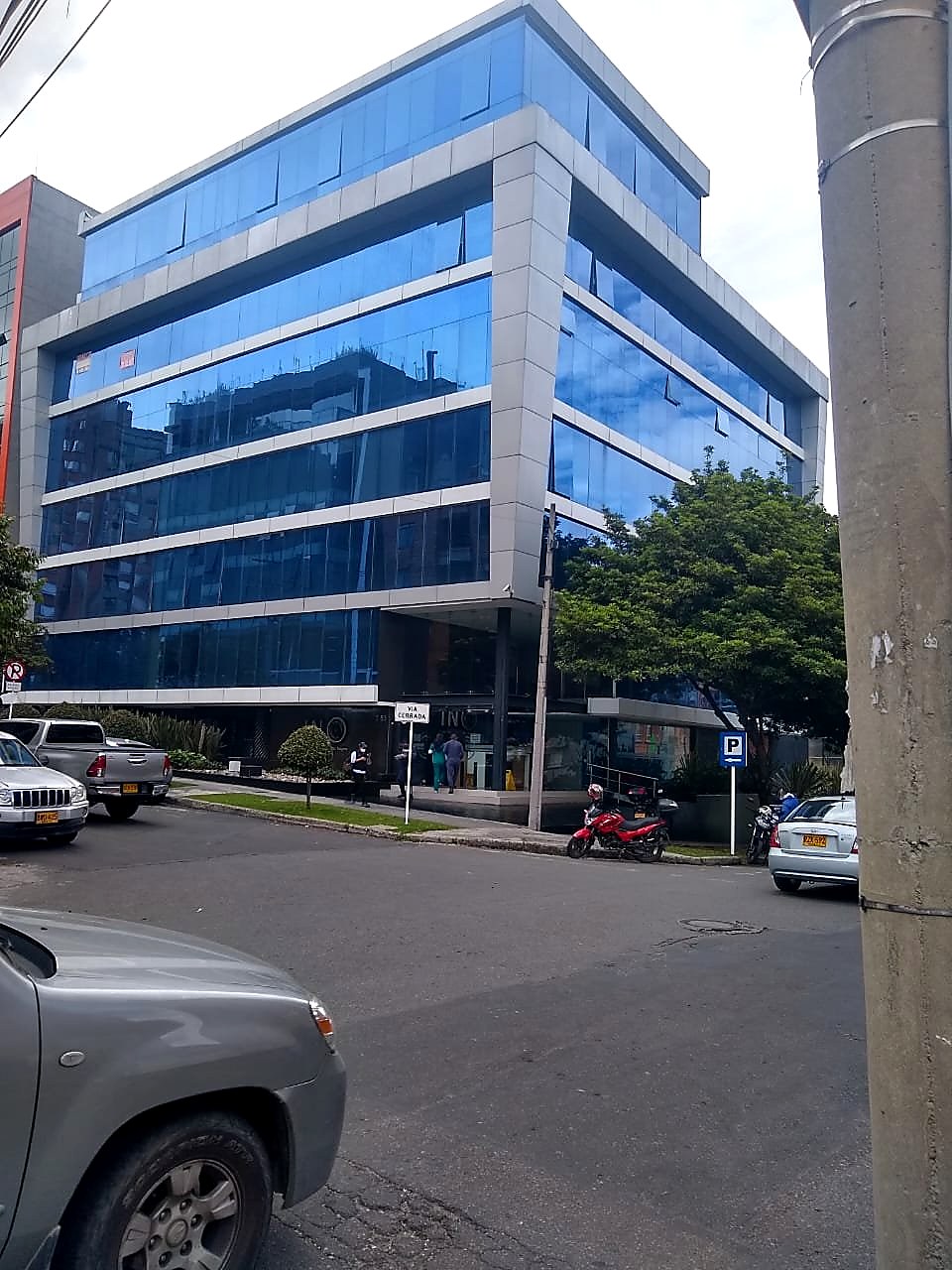 Edificio OTOCINTEC - Harker Lloreda Bella Suiza Bogotá